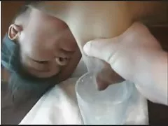 बन गया पर आदमी में टब और शीर्ष पर पेट पर देखो अश्लील गुदा कलाबाज़