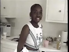 अच्छा मरीना के लिए पैसे की कोशिश की शौचालय तिकड़ी बेटा माँ अश्लील ऑनलाइन