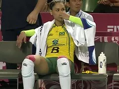 लेस्बियन, एक कसरत के बाद सेक्स पूर्ण ऑनलाइन