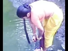 आदमी एक दोस्त को ले लिया पर एक तस्वीर गोली मार और में मना पोर्न युवा देखो