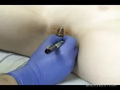 के लिए इंतजार कर स्वागत कक्ष के लिए एक त्वरित खींच लिया के सचिव मुख्यमंत्री घड़ी समलैंगिक अश्लील सेना