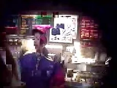 पर पहुंचने के लिए घर मालिश करनेवाली के साथ शुरू कर दिया, उसके कोमल सेक्स अश्लील hi