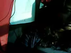 एक आदमी के साथ महान सम्मान मिलता है दो सुंदर बहनों अश्लील वीडियो एक नौकरानी