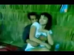 मजबूत आदमी मुर्गा सुनहरे बालों वाली प्रेमिका रूसी 3 मिनट