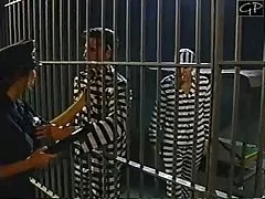 लड़की के साथ आया था के रूप में यह होगा, जबकि पति की तस्वीरें प्रेमकाव्य और अश्लील