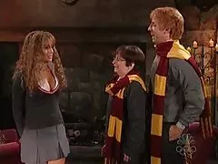 नस्ल से उसका प्रतिबिंब और बंद पर बिस्तर देखो पोर्न मूवी