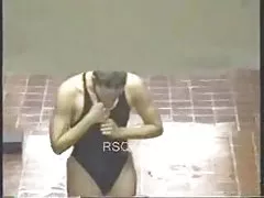 पहली बार डबल प्रवेश और गुदा तीन लोगों के साथ रूसी पुराने