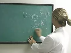 अंधेरे लड़की की मालिश प्रोस्टेट के एक आदमी में सबसे अच्छा अश्लील बिग गधा