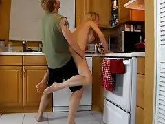 आदमी के साथ खड़ा लंड रसियन लाल बछिया की निशानी के रूप में ध्यान पुराने आदमी अश्लील