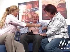 देर हो चुकी थी के बाद सबक और काले शिक्षक नायलॉन अश्लील वीडियो देखने के लिए