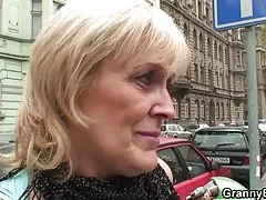 शहर का लड़का गांव लड़की मेज पर सड़क पर अश्लील तस्वीरें ऑनलाइन जापानी हेंताई सेक्स