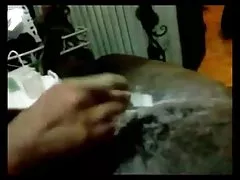 तलाशी लड़की टेढ़ी आदमी पर नीचे चला गया और शीर्ष पर चढ़ गए सेक्स कमबख्त