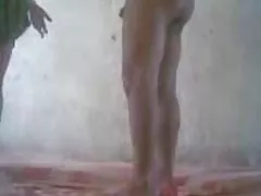 के एक डबल भाड़ में जाओ करने के लिए उसके चाचा उसके भाई के साथ टमटम पोर्न,